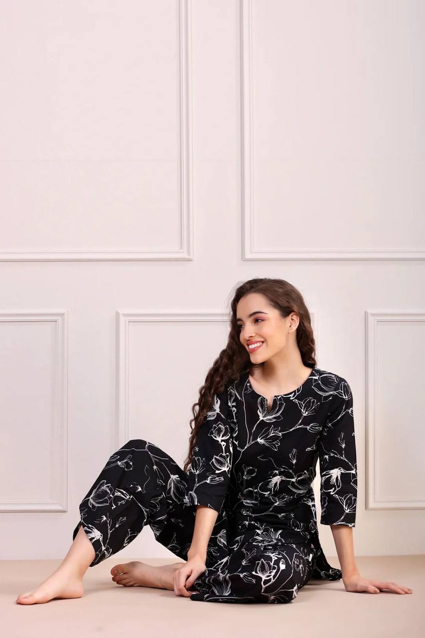 Line Art Co-Ord Set