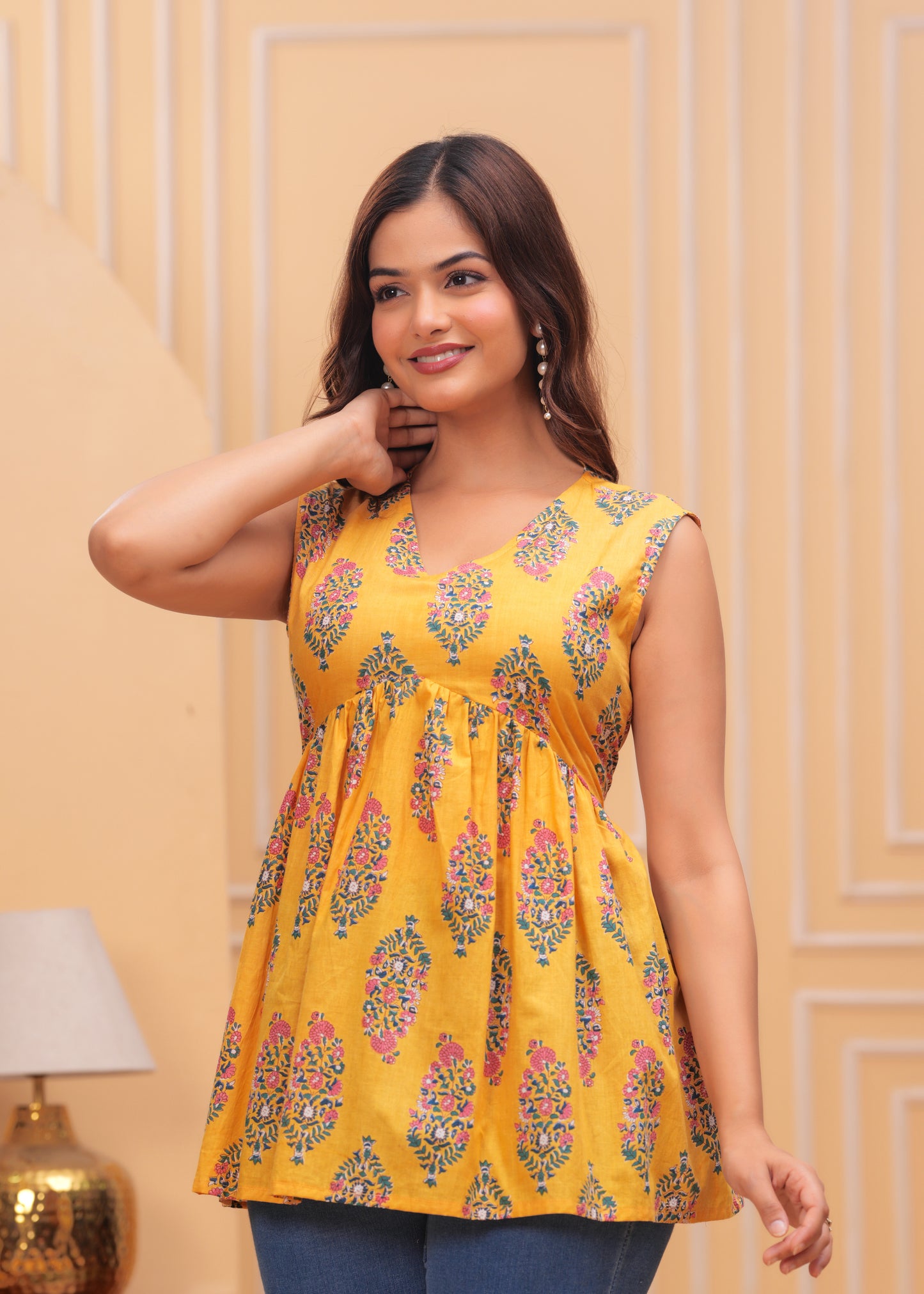 Amber Charm Sleeveless Kurti