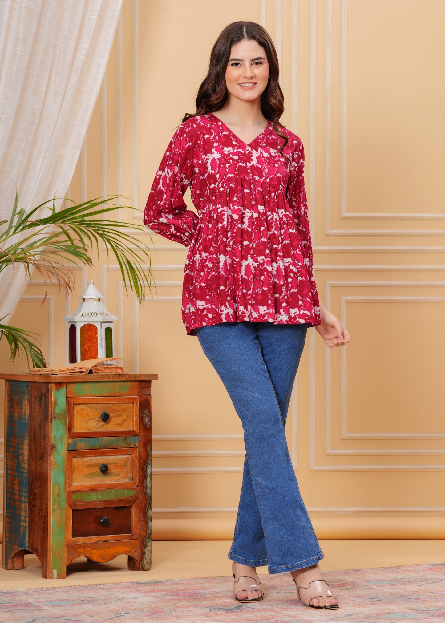 Gulnaar Kurti