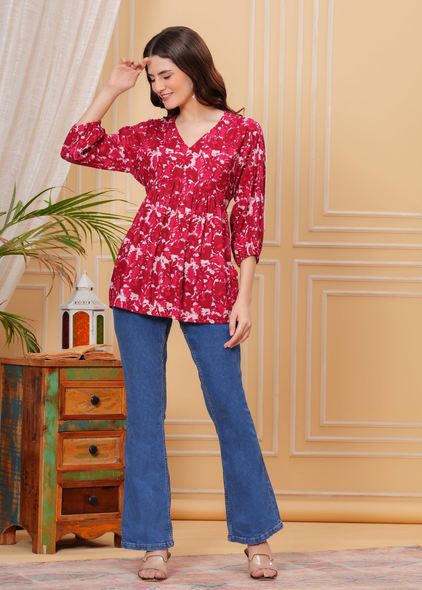 Gulnaar Kurti