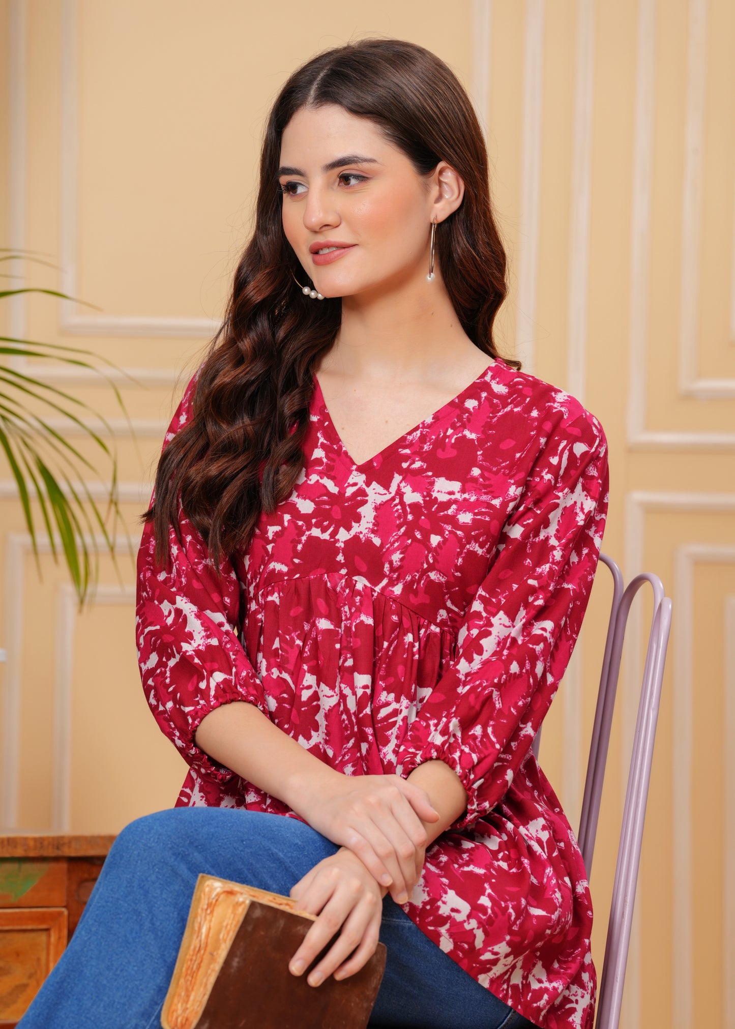 Gulnaar Kurti
