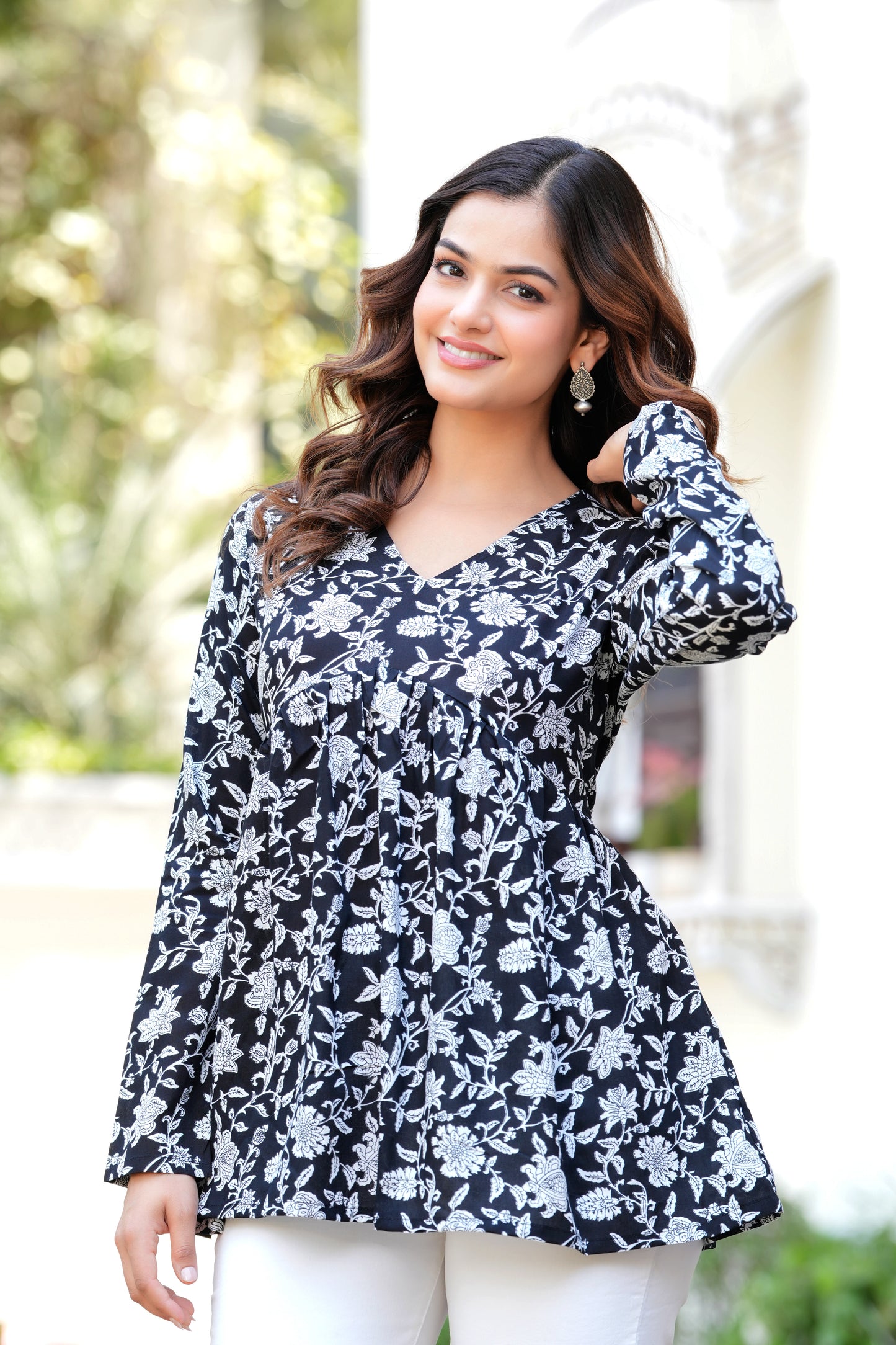Chandni Noir Kurti
