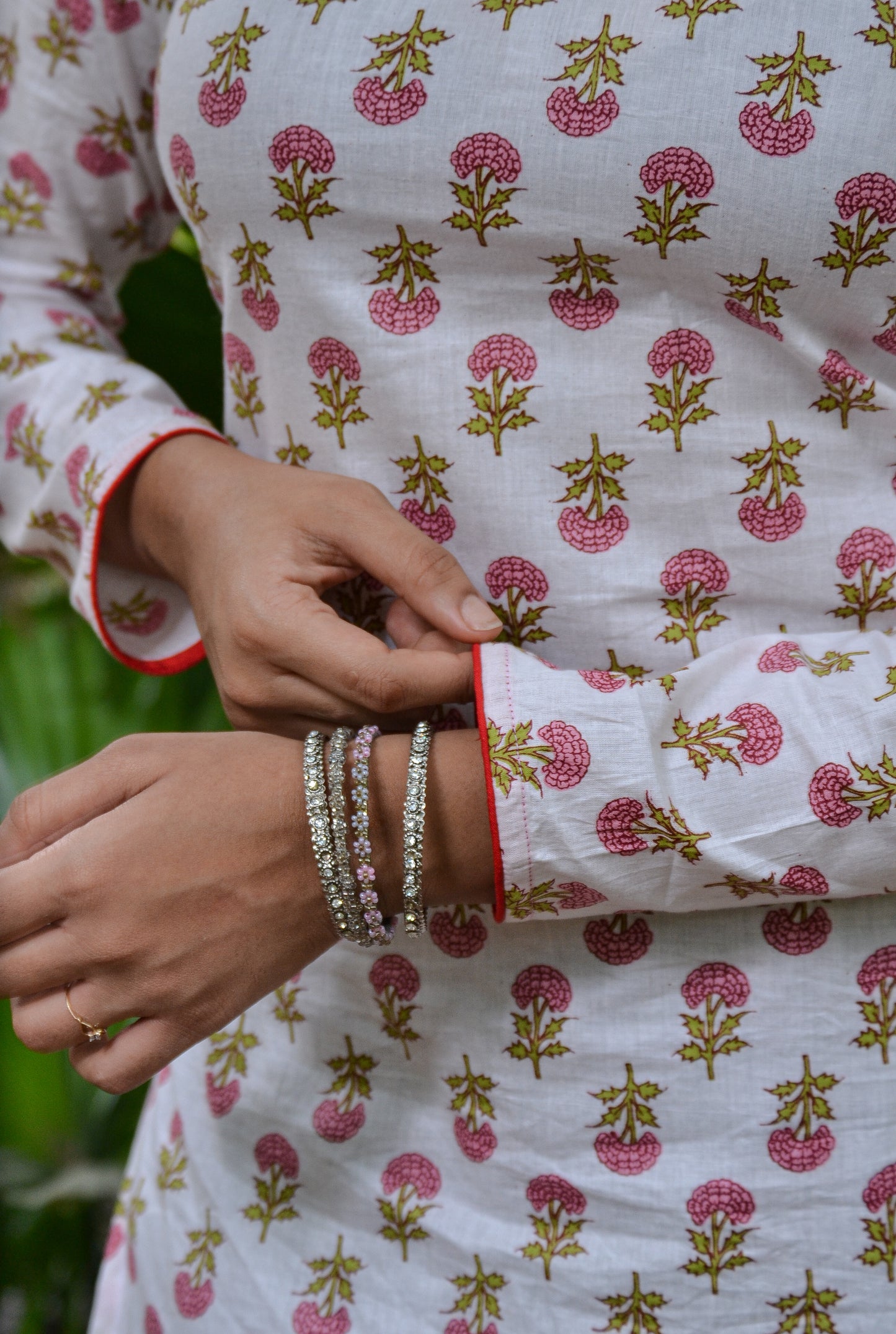 Roohi Kurti