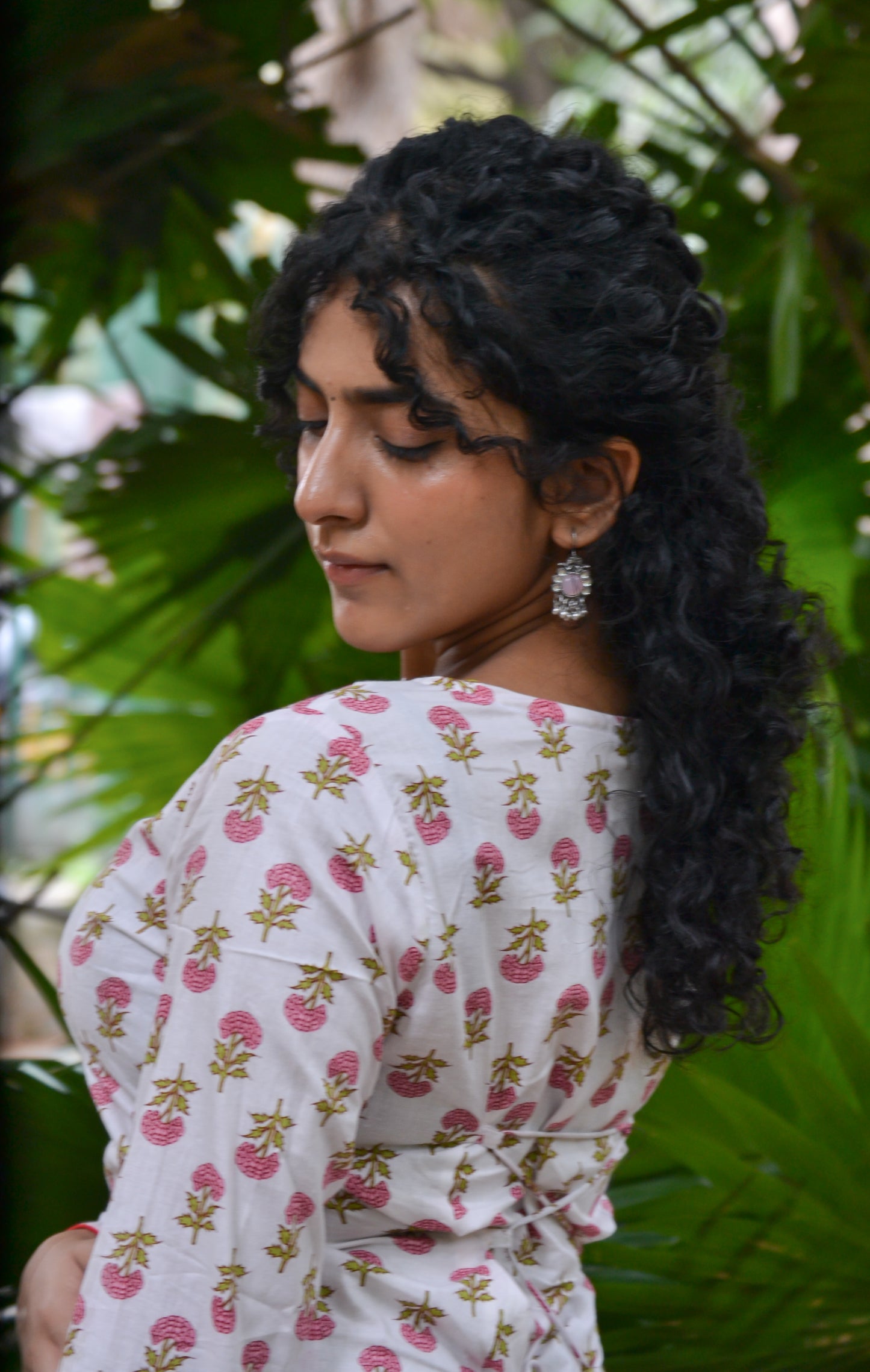 Roohi Kurti