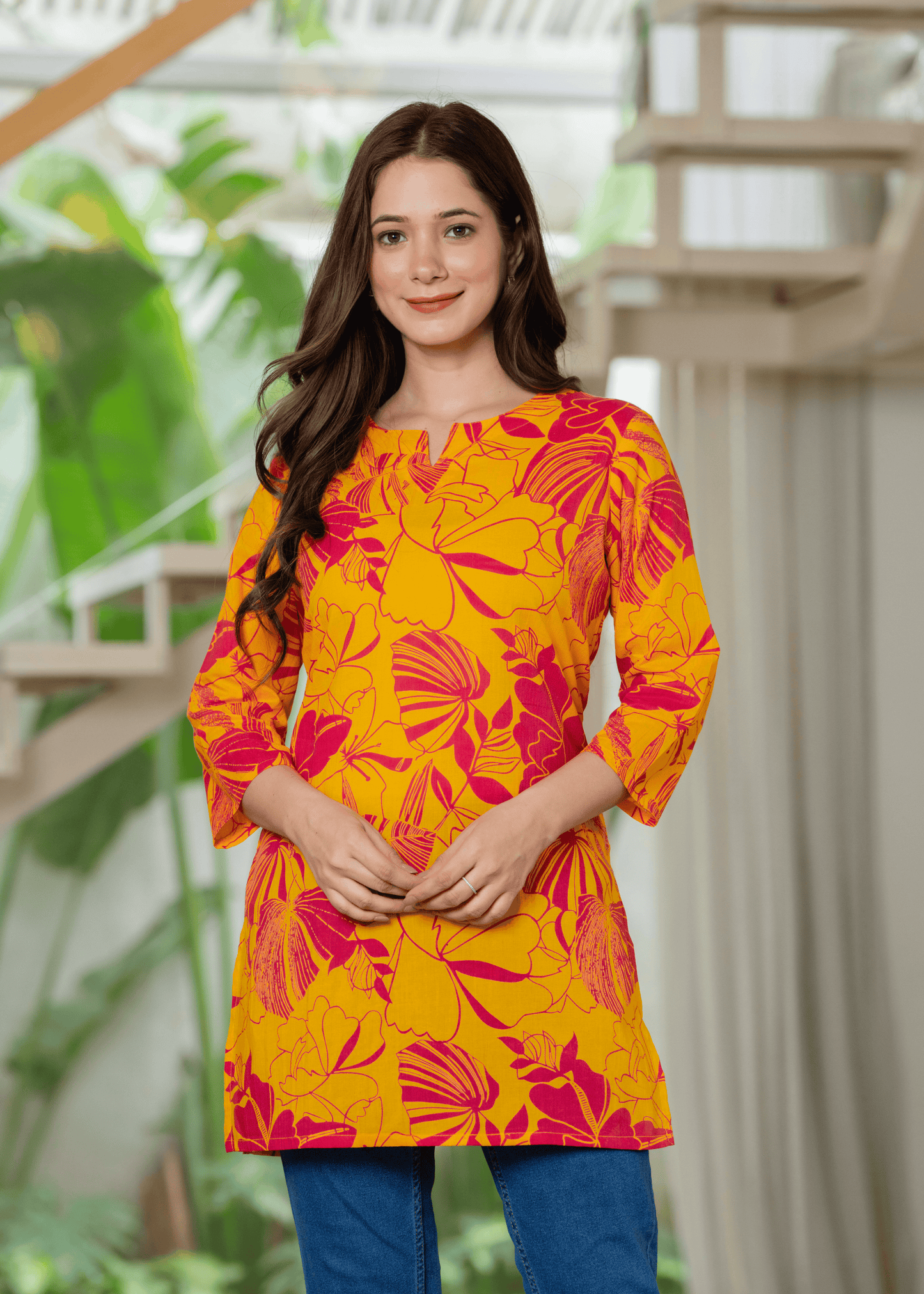 Surmayi Kurti
