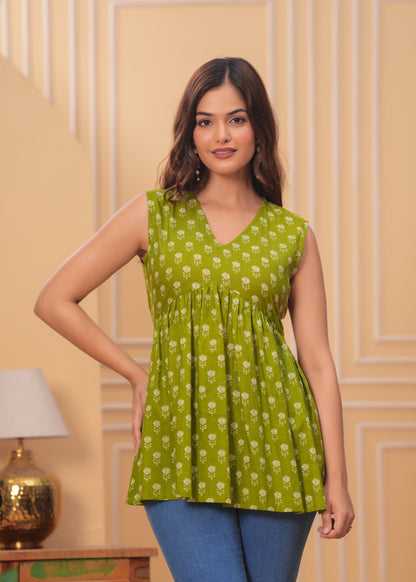 Meadow Grace Sleeveless Kurti